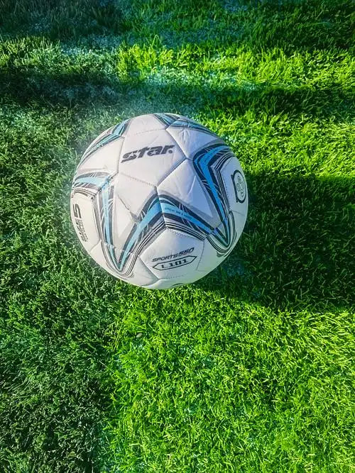 体育媒体获取赛事资讯